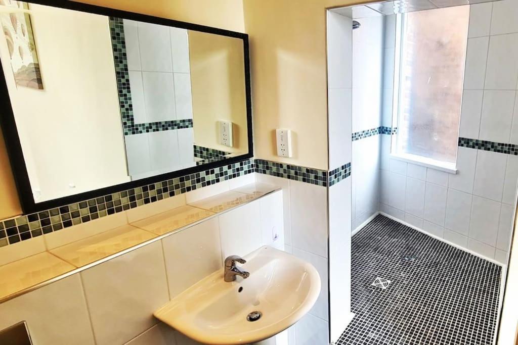 Luxury 2 Bed 2 Bath Suite Престон Екстер'єр фото